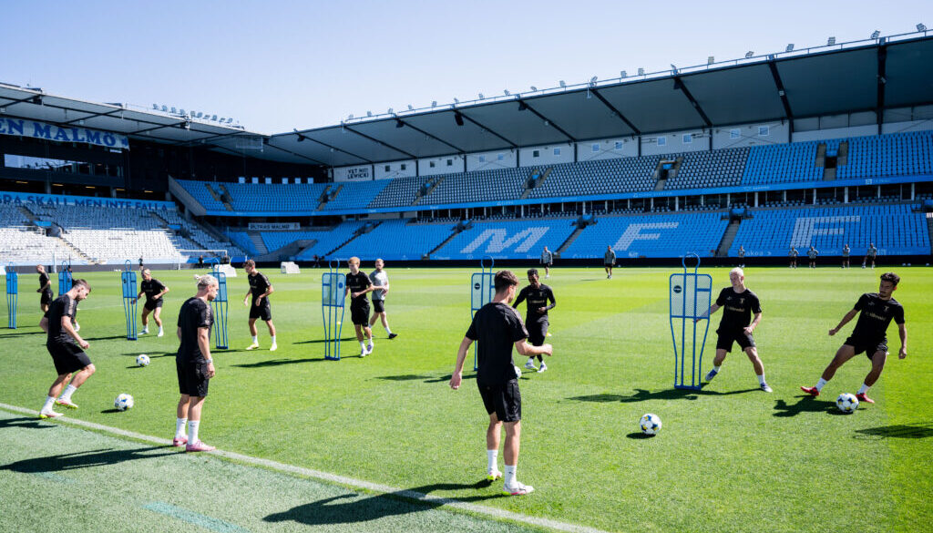 Football, UEFA Europa League Playoff, Malmö FF, Training