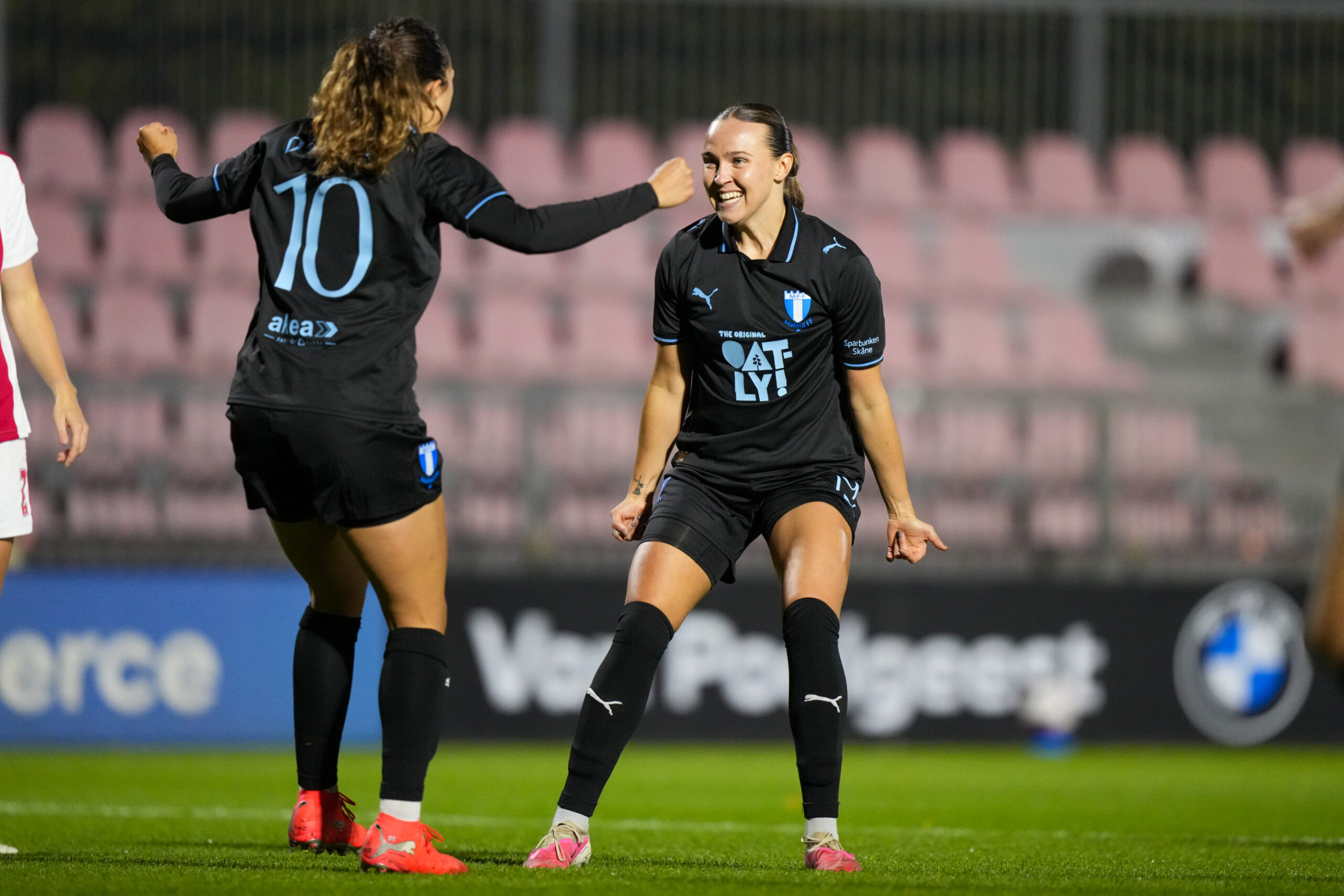 Football, UEFA Women's Europa Cup, Round of 16, Ajax - Malmö FF