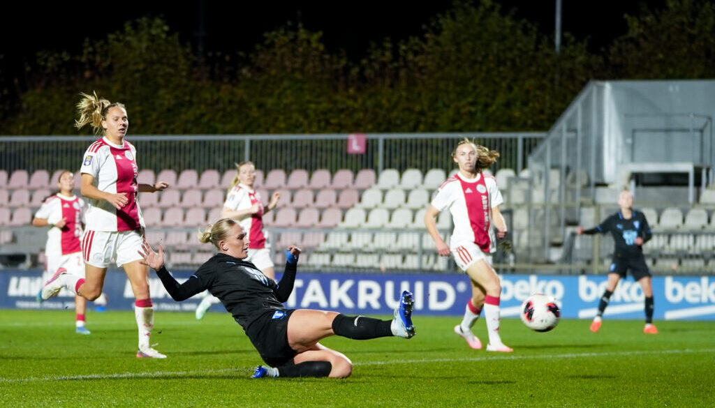 Football, UEFA Women's Europa Cup, Round of 16, Ajax - Malmö FF